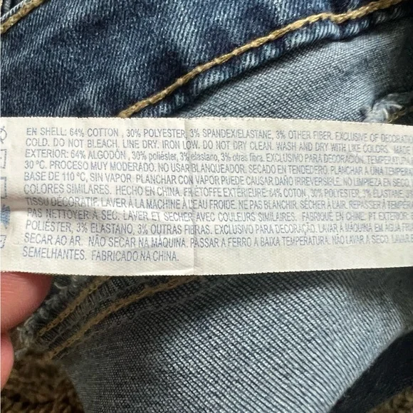 Forever 21 Denim Women's Shorts Size 26 - Picture 4 of 4